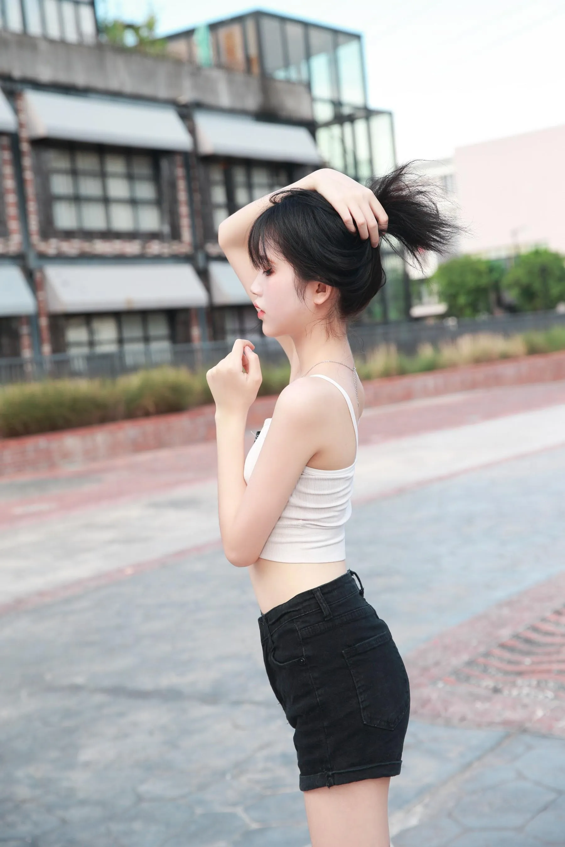 [YITUYU艺图语]2022.09.04 少女时光 小妮子 [23P]插图1